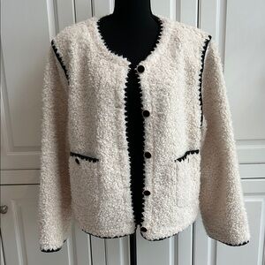 NWT! Tuckernuck Cream Bouclé Button-Front Jacket with Black Trim